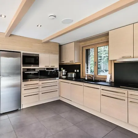 Résidence La Licorne - Chalets Pour 10 Personnes 374 *