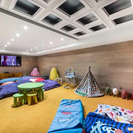 Résidence La Licorne - Chalets Pour 10 Personnes 374